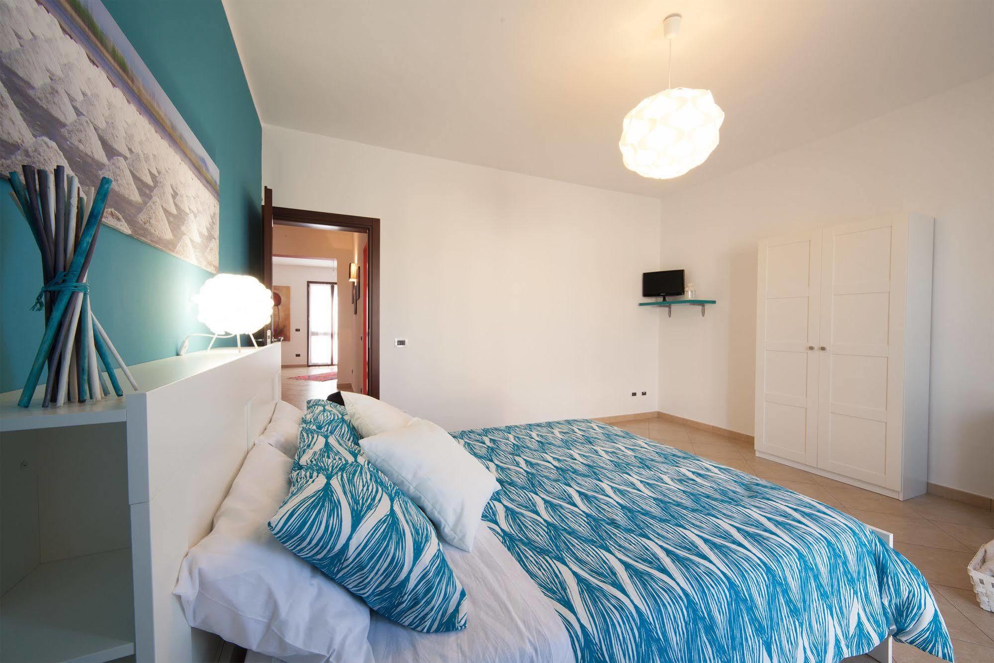 Bed and Breakfast Bianco Sale Trapani Rilievo Екстер'єр фото